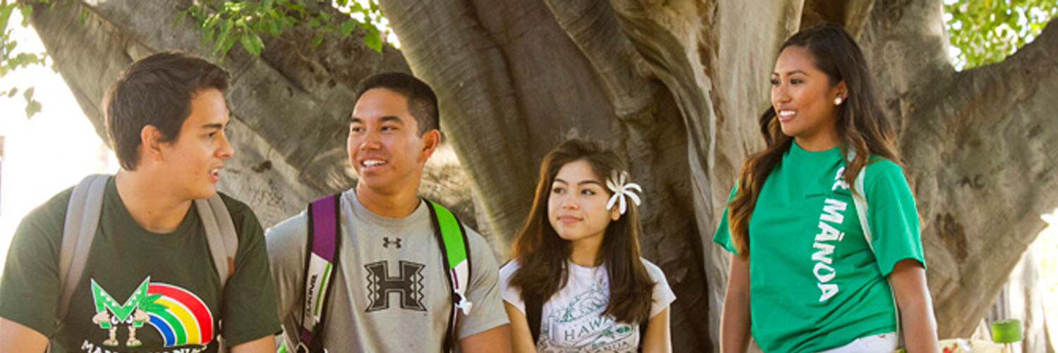 A Group Of UH Students Talking To Each Other