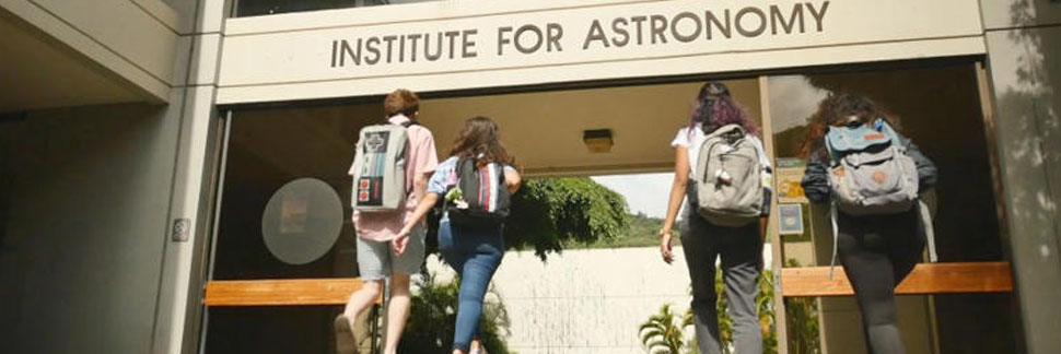 Students Walking Into The UH Astronomy Building